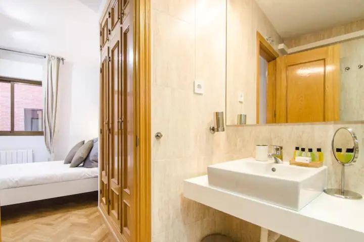 מדריד Bright & Spacious- City Center- 2Rooms-2Bathrooms מראה חיצוני תמונה