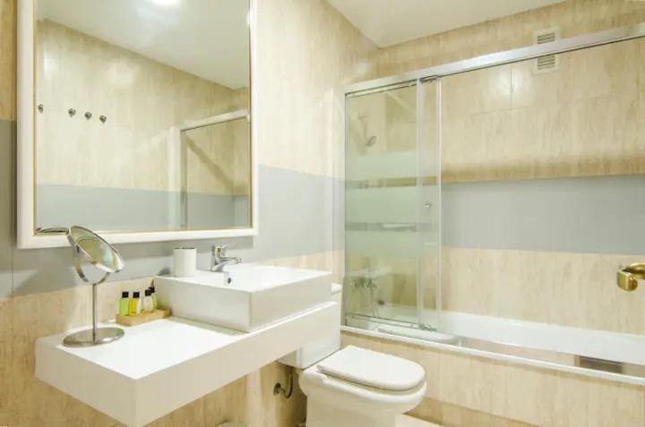 מדריד Bright & Spacious- City Center- 2Rooms-2Bathrooms מראה חיצוני תמונה